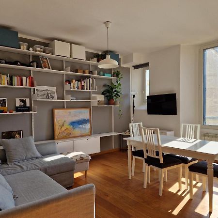 מילאנו Modern Bright And Central Apartment מראה חיצוני תמונה